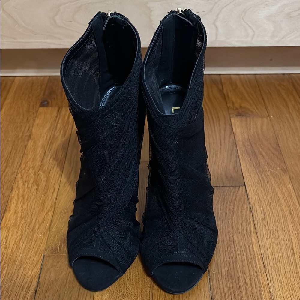 Black Peep toe Women's heels